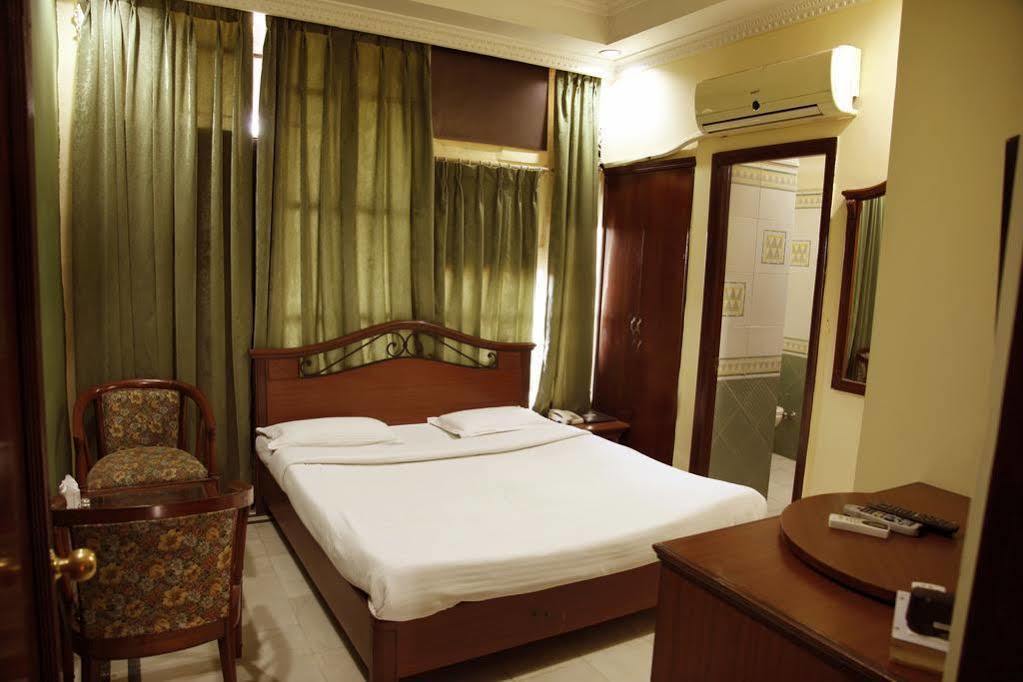 Treebo Trend Corporate Inn Chandīgarh Exteriér fotografie